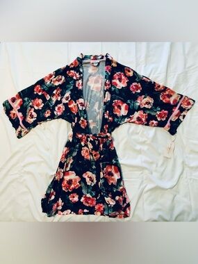 Linea Donatella Floral Cotton Kimono Robe in Black with Pink & Red Blooms NWT